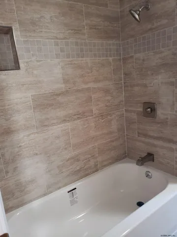 $3,495 | 4 Walter Drive, Saratoga Springs, NY 12866