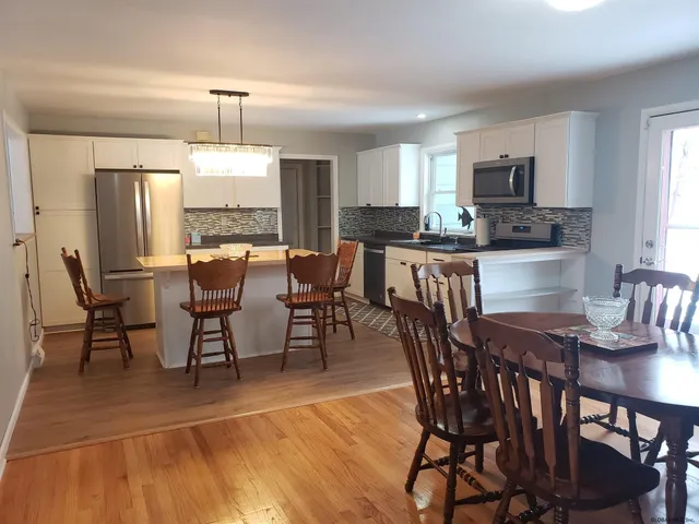 $3,495 | 4 Walter Drive, Saratoga Springs, NY 12866