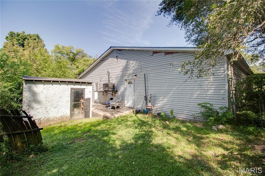 91 Stanley Road Cottage Hills, IL 62018 - Photo 25 of 46 Gallery Image 25
