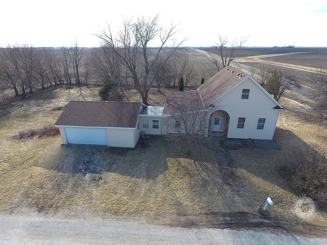 5025 South Johnny Run Road Kinsman, IL 60437 - Photo 1 of 18
