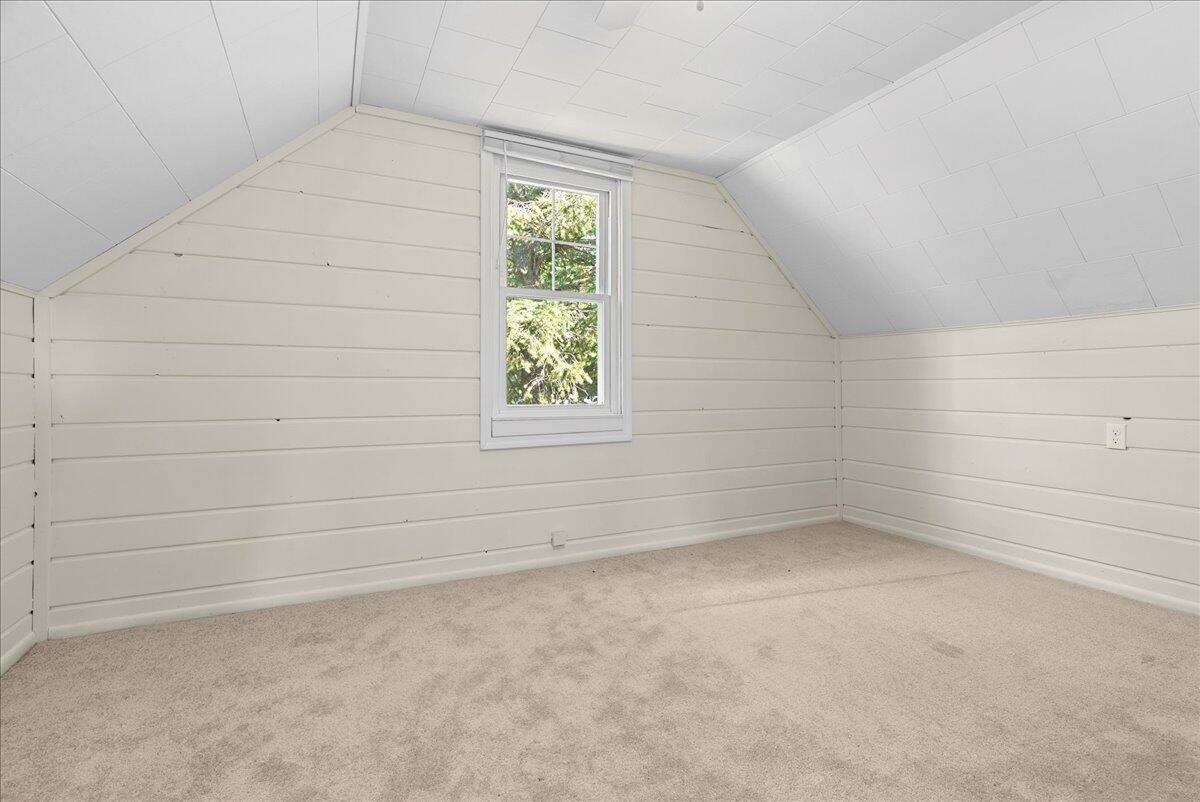 10101 Carpenter Road Flushing, MI 48433 - Photo 9 of 21 23-Media Jett - 03