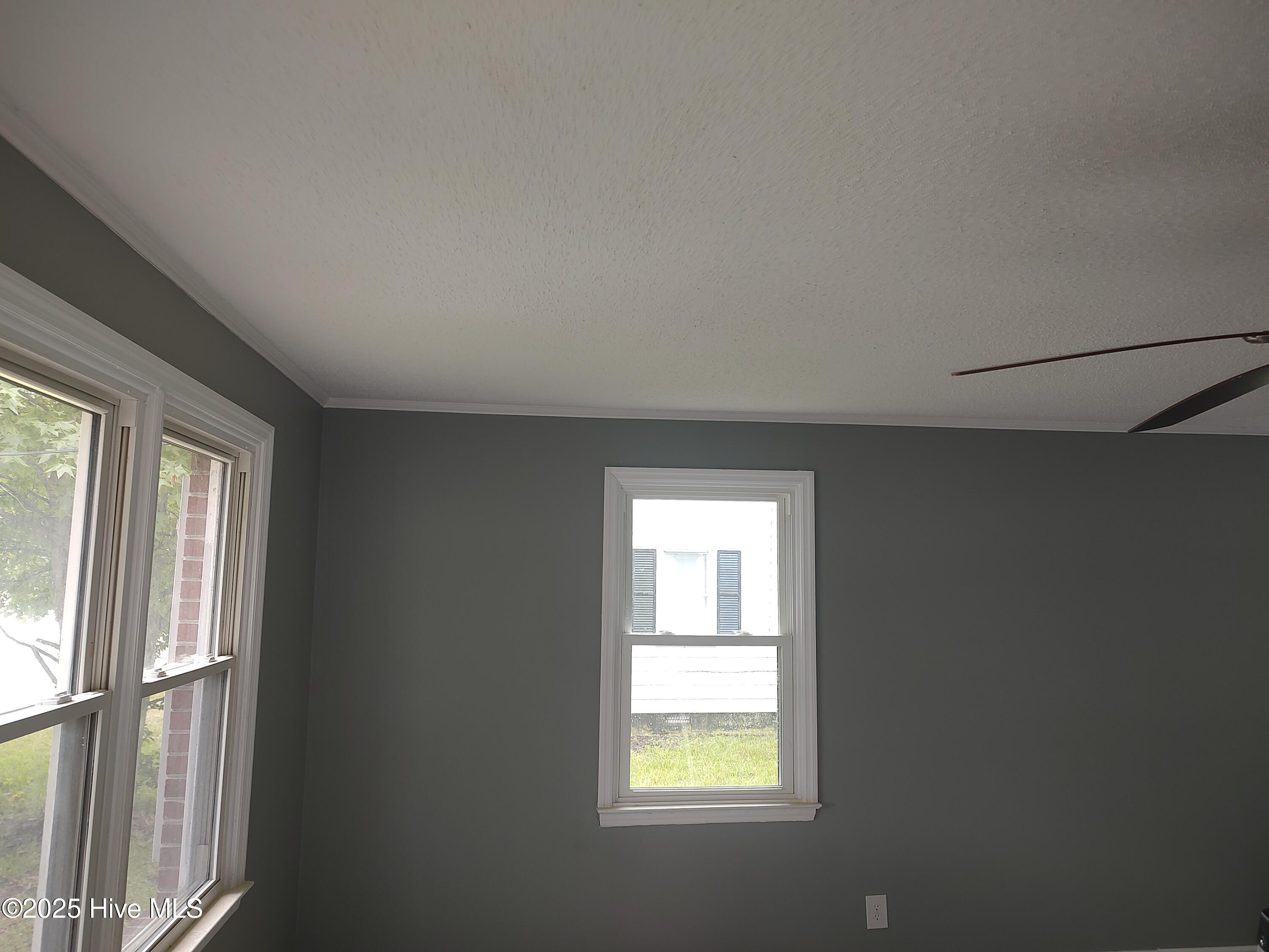 1201 Simmons Street New Bern, NC 28560 - Photo 6 of 13 IMG_20250813_112305894