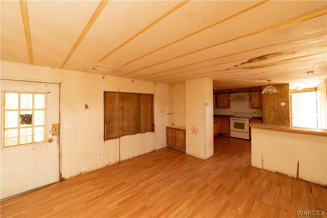 423 South Magma Road Golden Valley, AZ 86413 - Photo 5 of 36 Gallery Image 5