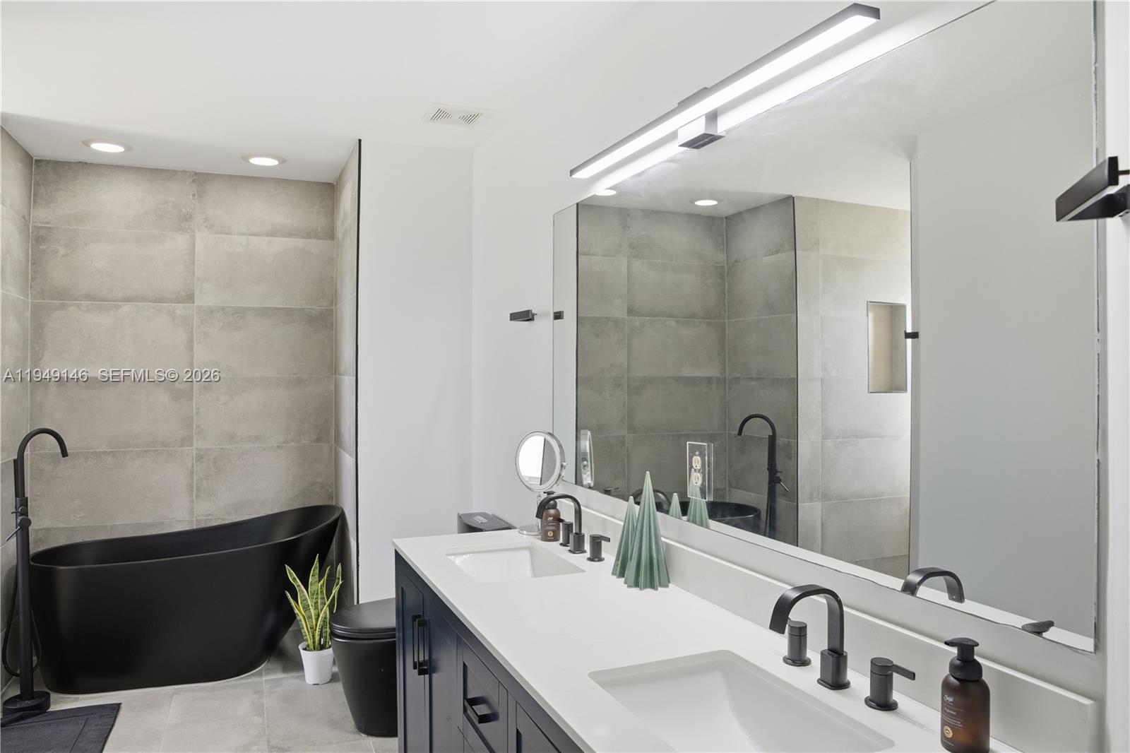 16290 Southwest 47th Manor Miramar, FL 33027 - Photo 18 of 26