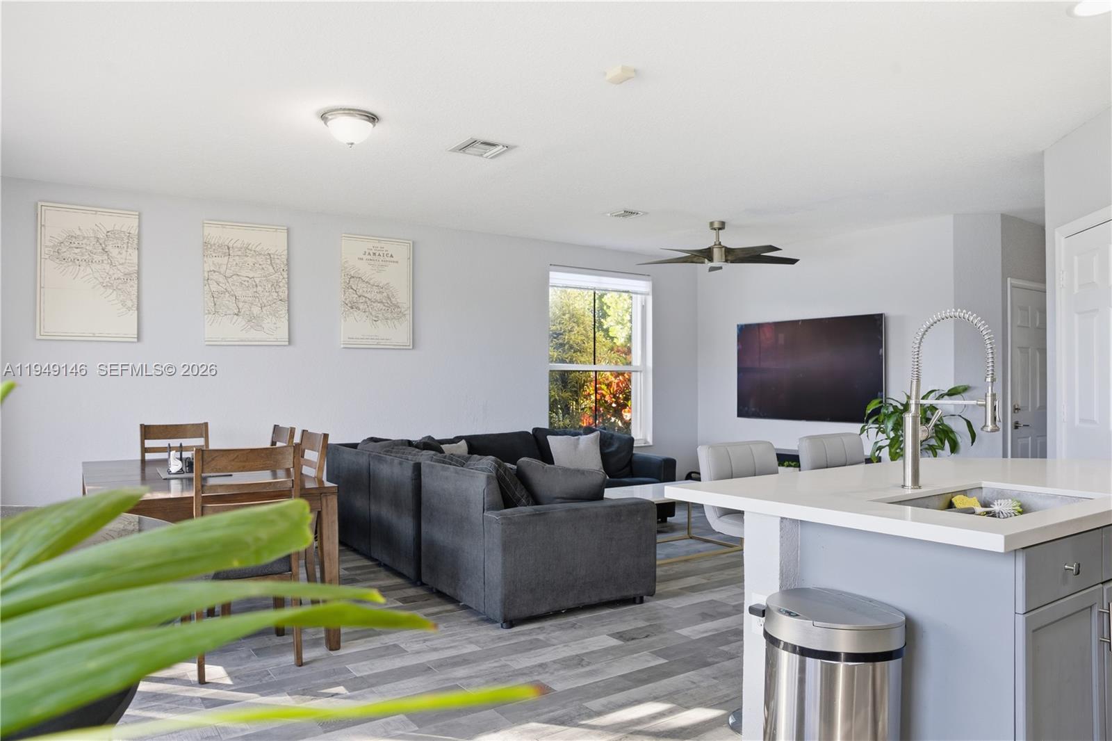 16290 Southwest 47th Manor Miramar, FL 33027 - Photo 6 of 26