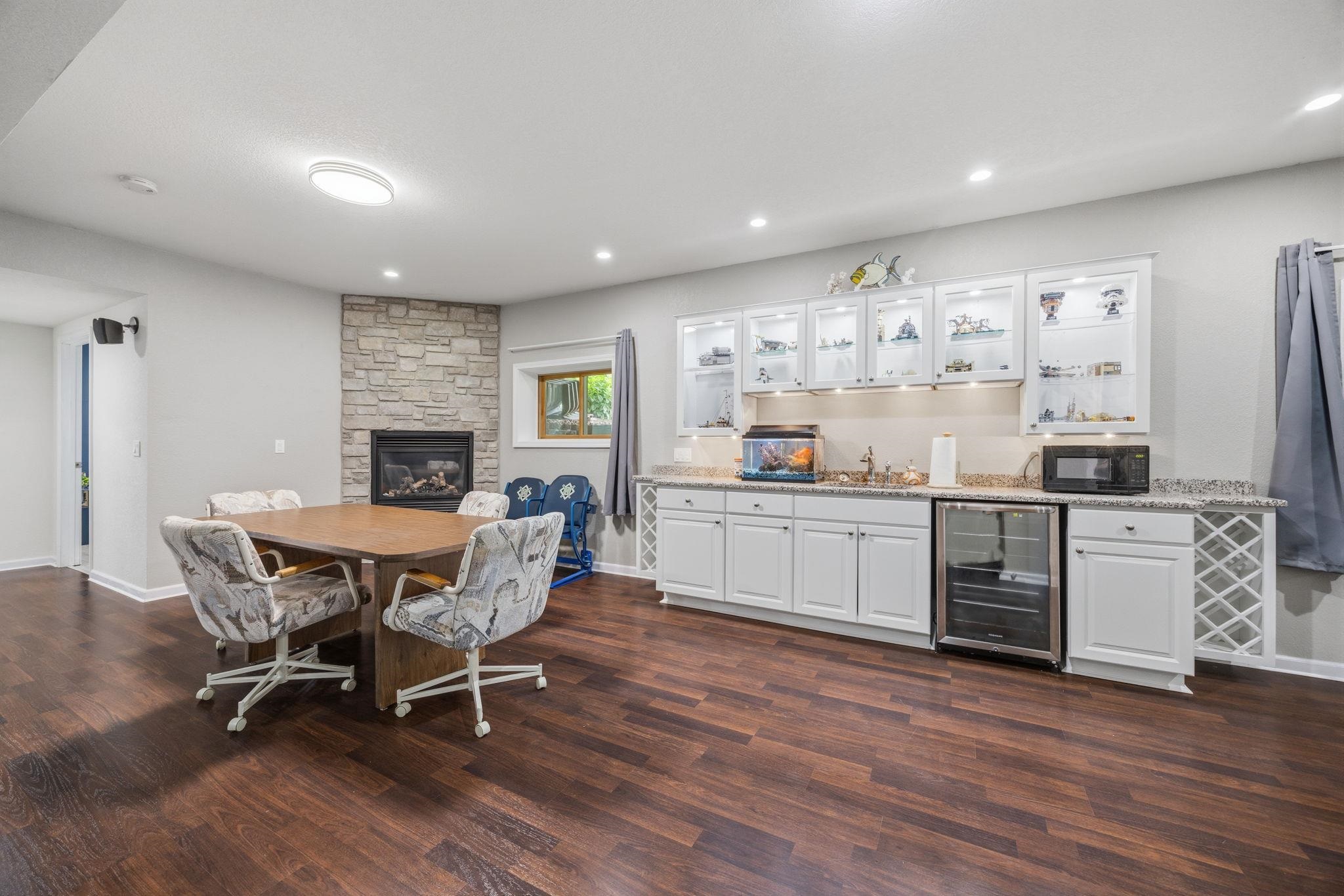 401 Highland Road Cambridge, WI 53523 - Photo 57 of 90