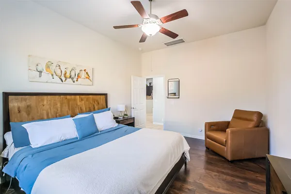 $325,000 | 2019 Knoll Oak Lane, Richmond, TX 77469