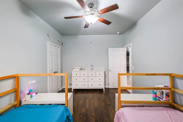 $325,000 | 2019 Knoll Oak Lane, Richmond, TX 77469