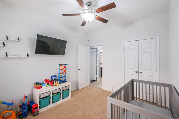 $325,000 | 2019 Knoll Oak Lane, Richmond, TX 77469