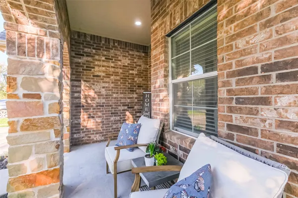 $325,000 | 2019 Knoll Oak Lane, Richmond, TX 77469