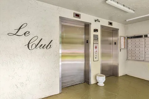 $260,000 | 2112 South Cypress Bend Drive, Unit 508, Pompano Beach, FL 33069