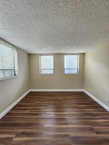 $1,650 | 2000 North Congress Avenue, Unit 207, West Palm Beach, FL 33401