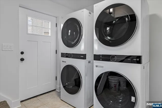 $2,600 | 218 Corabelle Avenue, Unit 1, Lodi, NJ 07644