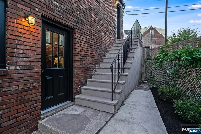 $2,600 | 218 Corabelle Avenue, Unit 1, Lodi, NJ 07644