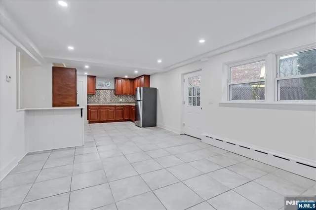 $2,600 | 218 Corabelle Avenue, Unit 1, Lodi, NJ 07644