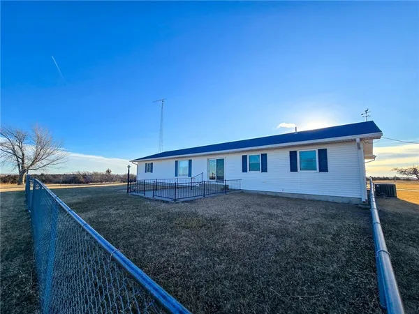 $1,175,000 | V Road, Formoso, KS 66942