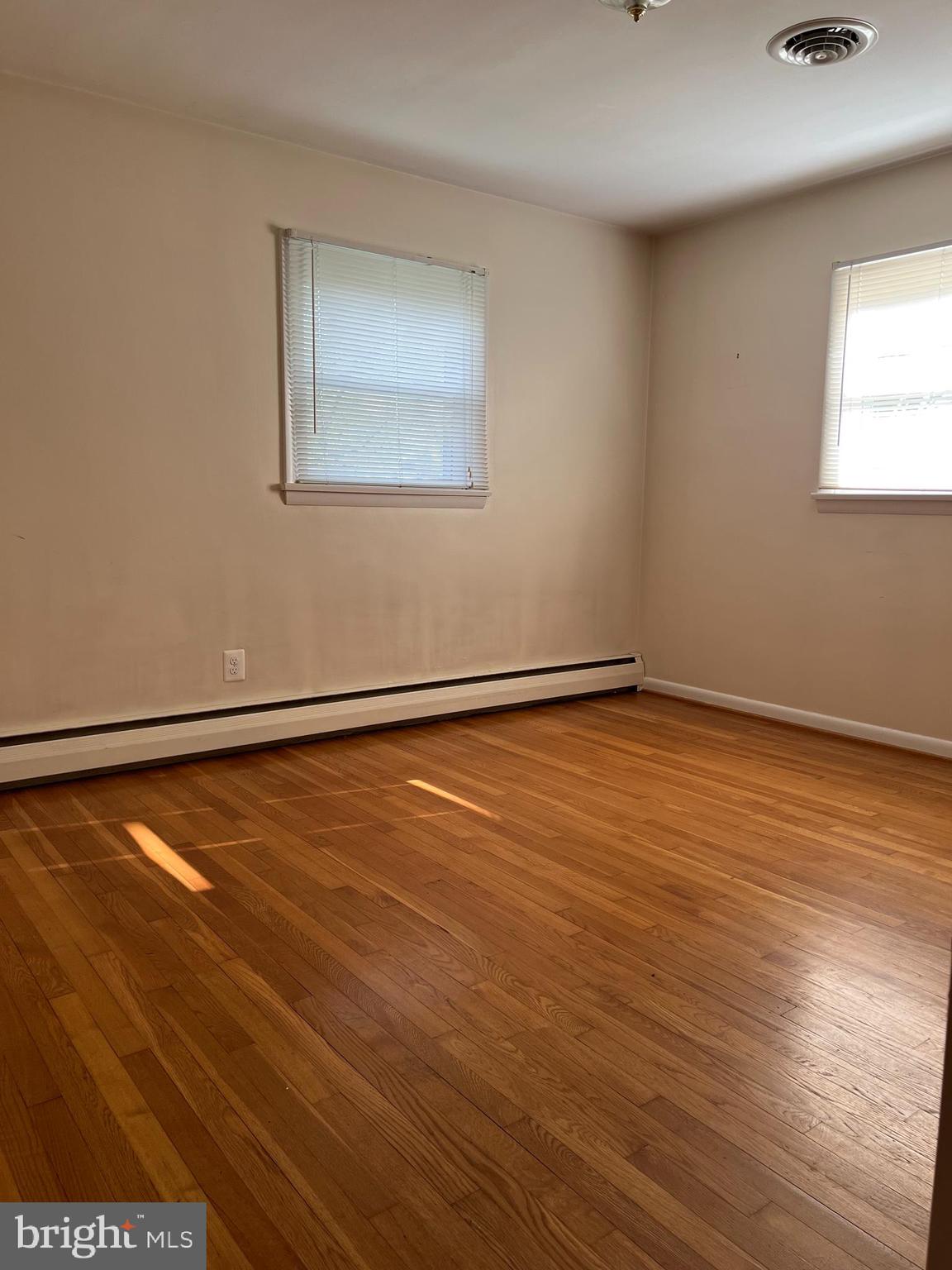 1012 Highfield Drive Hampstead, MD 21074 - Photo 15 of 36 Bedroom