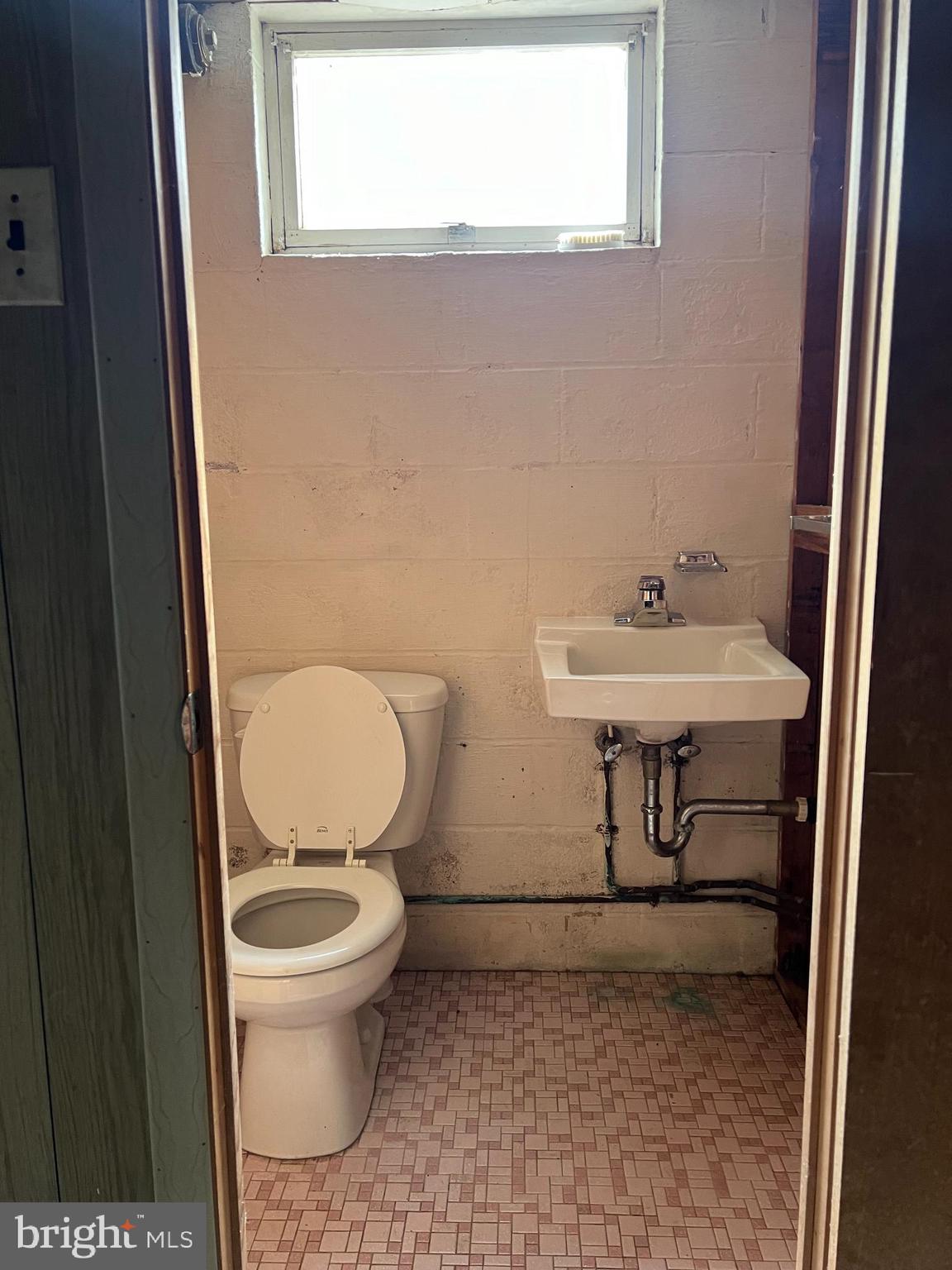 1012 Highfield Drive Hampstead, MD 21074 - Photo 29 of 36 Half bath - basement