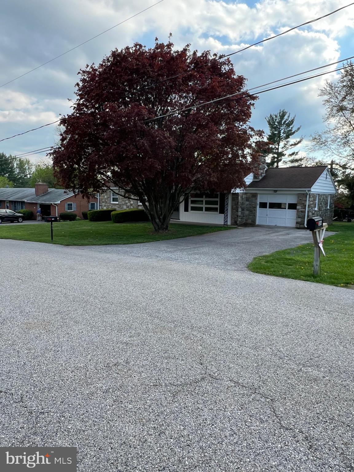 1012 Highfield Drive Hampstead, MD 21074 - Photo 4 of 36