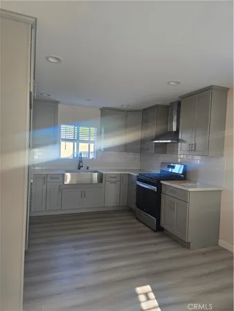 $3,950 | 22001 Claretta Avenue, Hawaiian Gardens, CA 90716