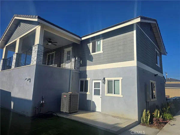$3,950 | 22001 Claretta Avenue, Hawaiian Gardens, CA 90716