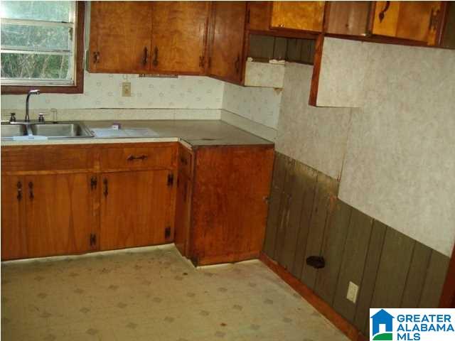 220 Stowe Loop Fayette, AL 35555 - Photo 8 of 18