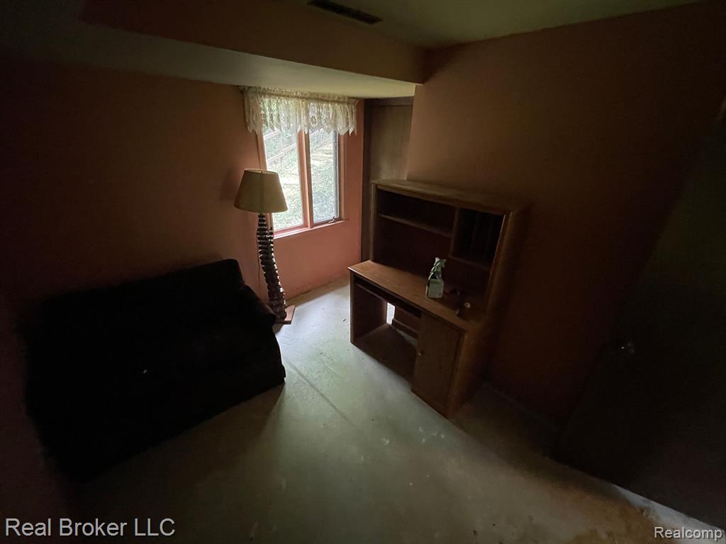 5465 Hadley Road Goodrich, MI 48438 - Photo 16 of 81