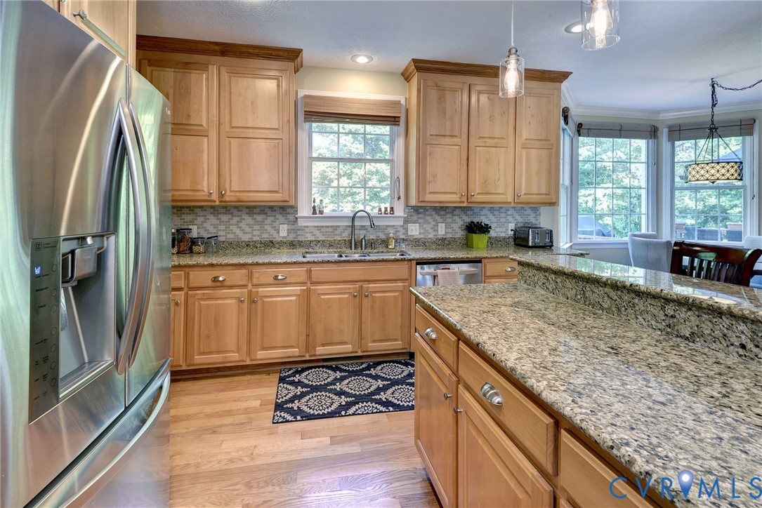 4015 Cold Spring Road Williamsburg, VA 23188 - Photo 20 of 57 Kitchen featuring stainless steel appliances, ligh