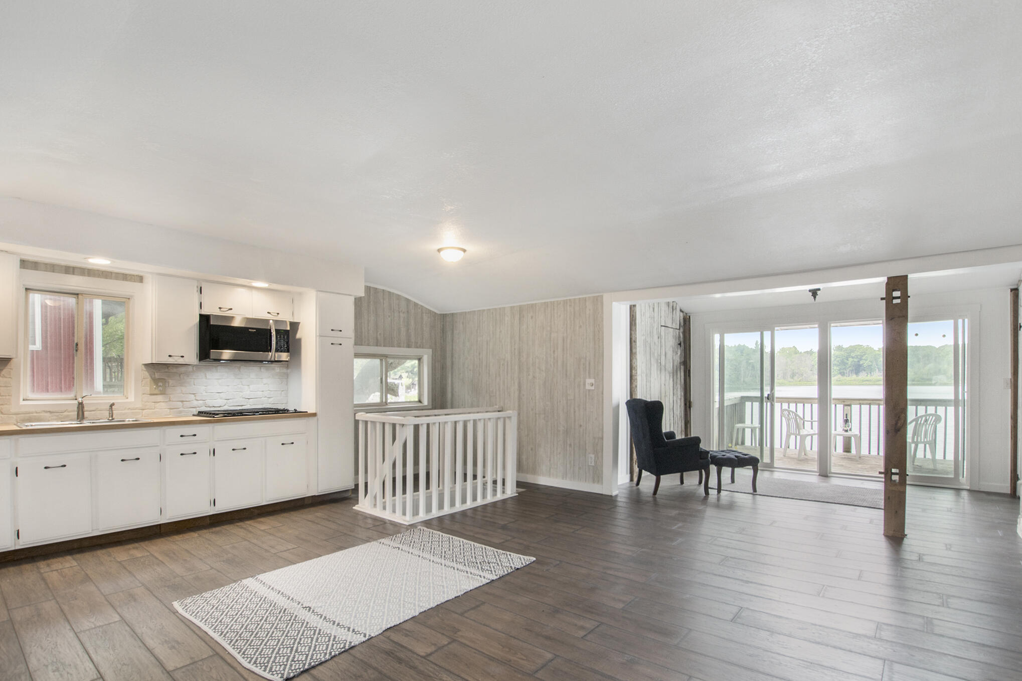 10989 North Hillman Road Lakeview, MI 48850 - Photo 16 of 38 DSC00943