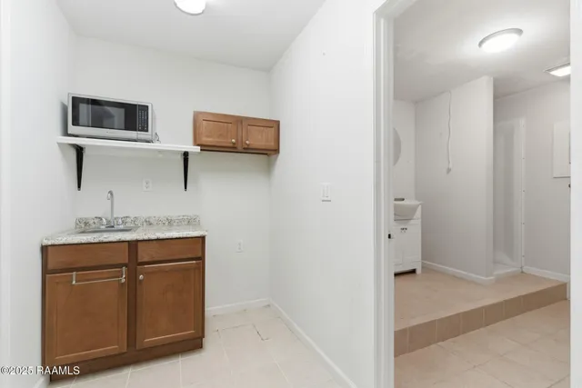 $350,000 | 220 Duclos Street, Lafayette, LA 70506