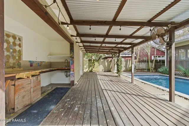 $350,000 | 220 Duclos Street, Lafayette, LA 70506