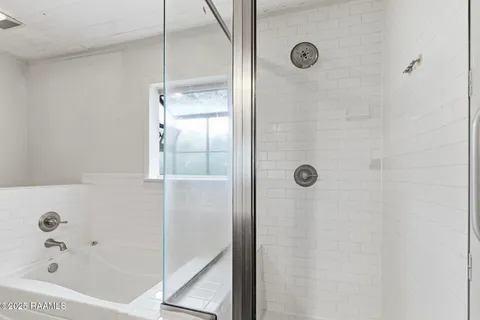 $350,000 | 220 Duclos Street, Lafayette, LA 70506