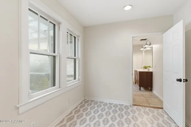 $350,000 | 220 Duclos Street, Lafayette, LA 70506