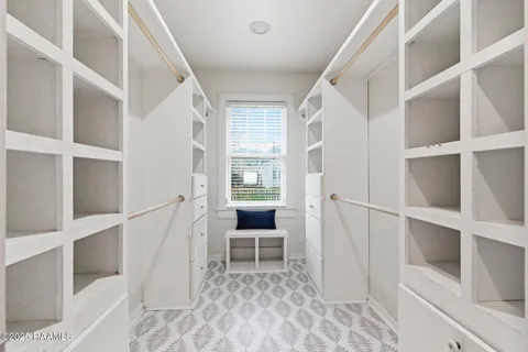 $350,000 | 220 Duclos Street, Lafayette, LA 70506