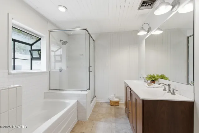 $350,000 | 220 Duclos Street, Lafayette, LA 70506