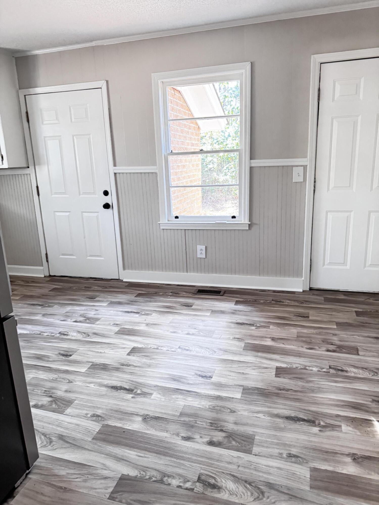 114 Madison Street Walterboro, SC 29488 - Photo 6 of 16 114 Madison Street