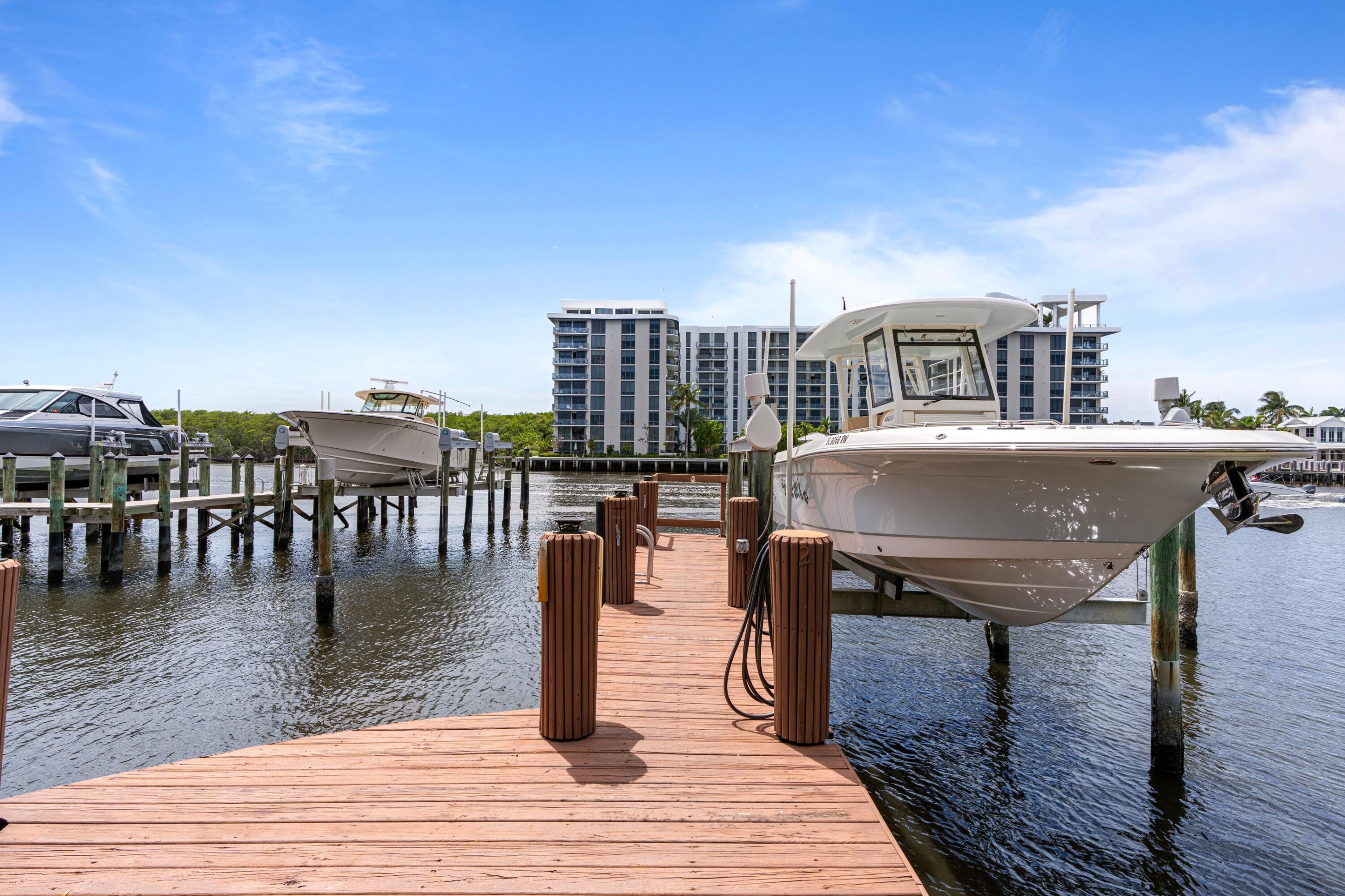 5552 North Ocean Boulevard, Unit 1A Ocean Ridge, FL 33435 - Photo 28 of 40 Dock