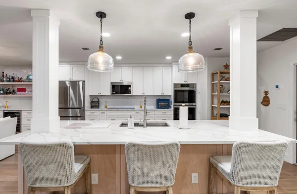 $1,900,000 | 5552 North Ocean Boulevard, Unit 1A, Ocean Ridge, FL 33435