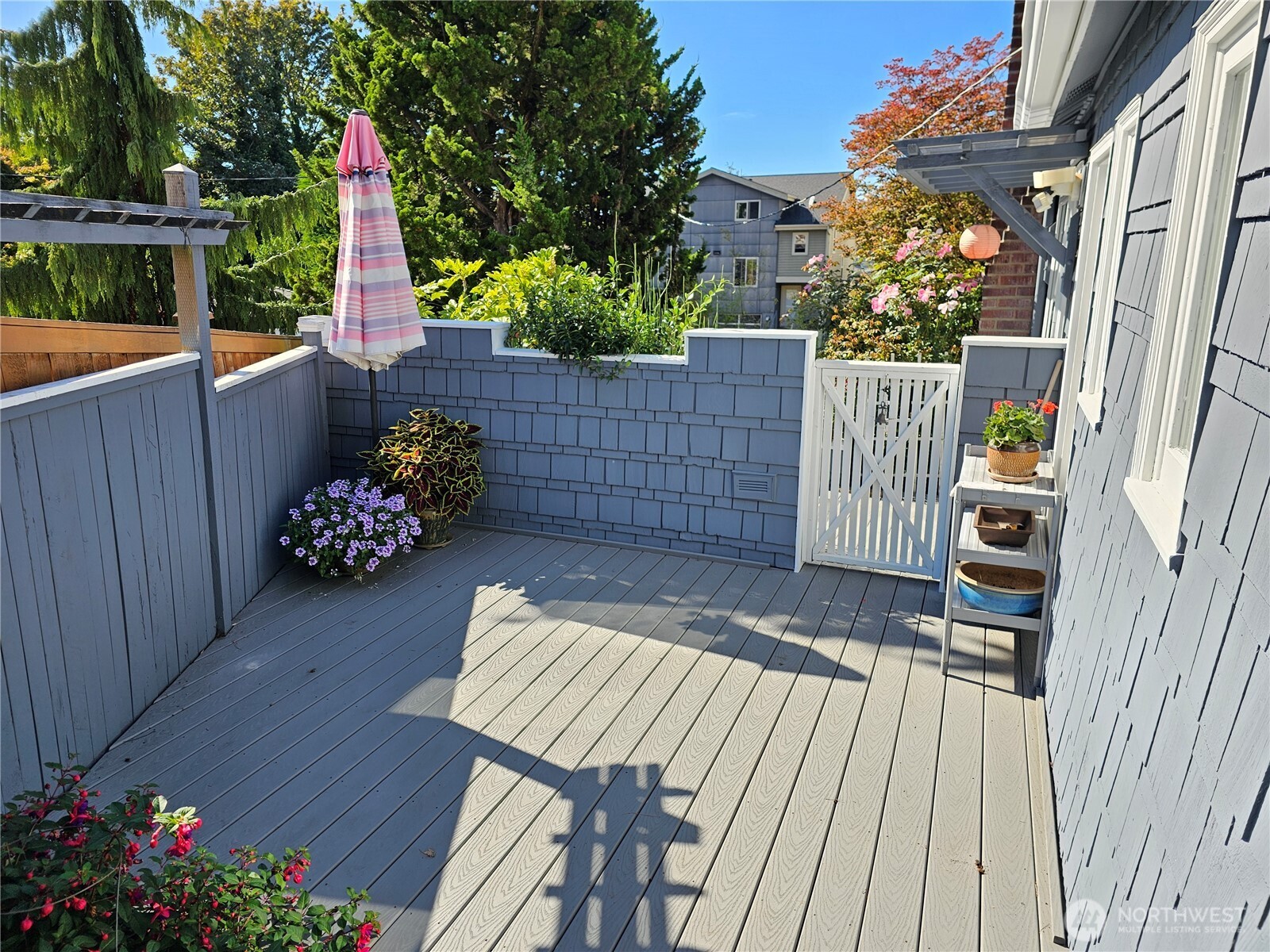 2822 Prosch Avenue West Seattle, WA 98119 - Photo 7 of 31 a view of a deck with furniture