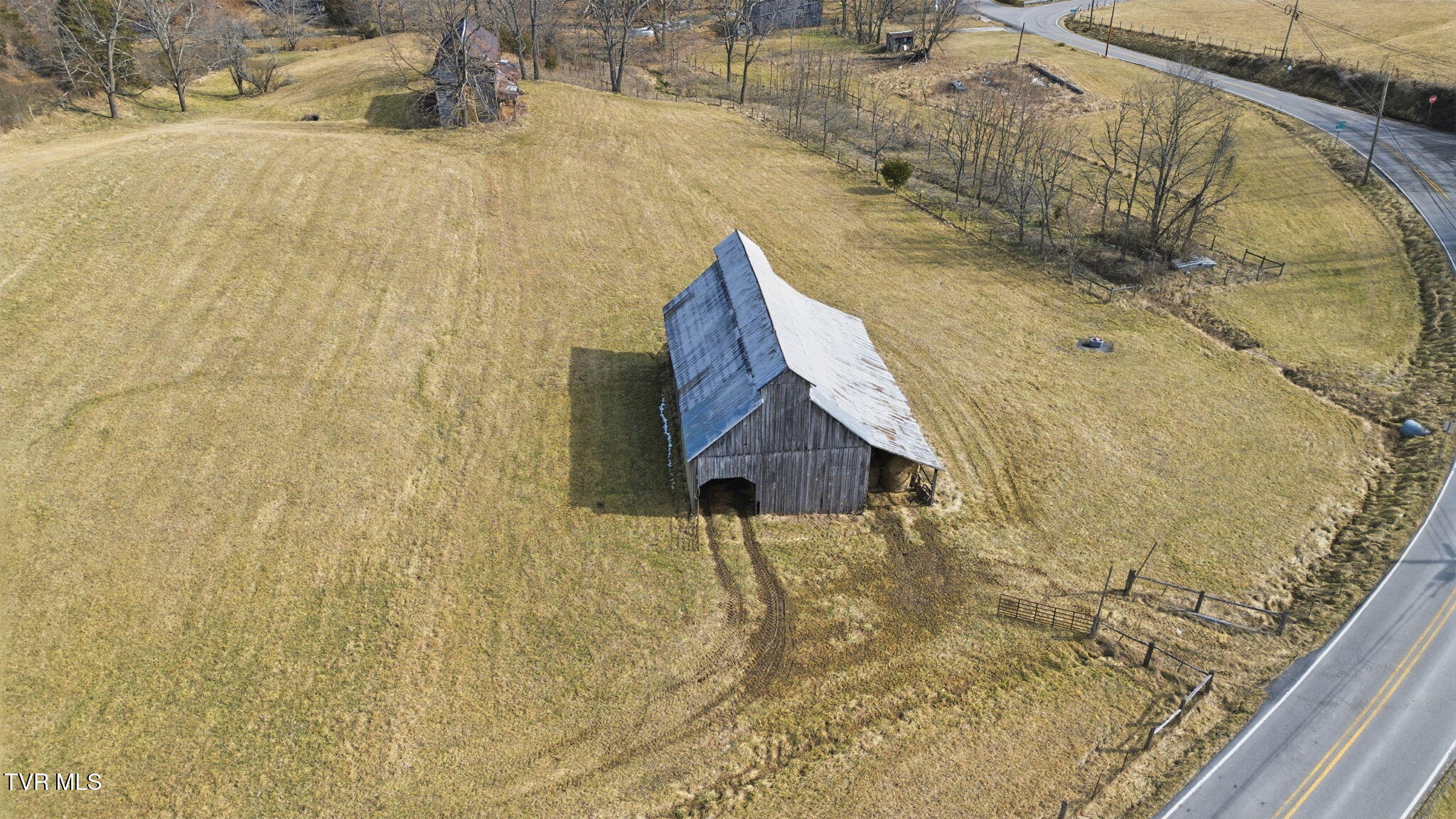 26537 Rich Valley Road, Unit 2 & 4 Abingdon, VA 24210 - Photo 3 of 21 2