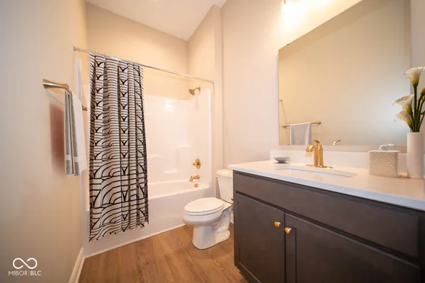 $459,990 | 7942 Beaumont Green Place, Indianapolis, IN 46250