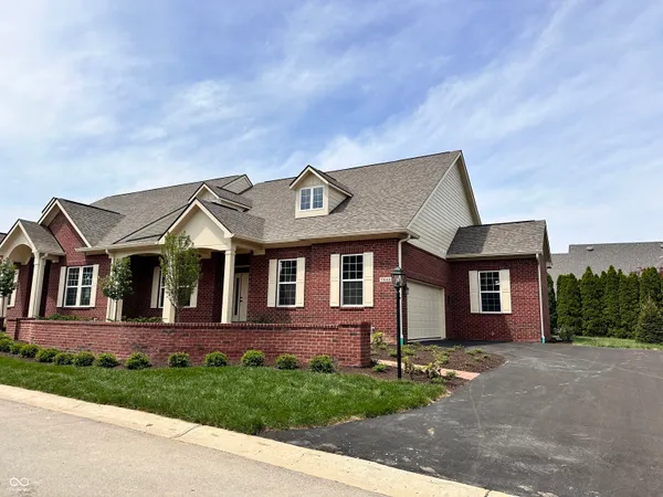 $459,990 | 7942 Beaumont Green Place, Indianapolis, IN 46250