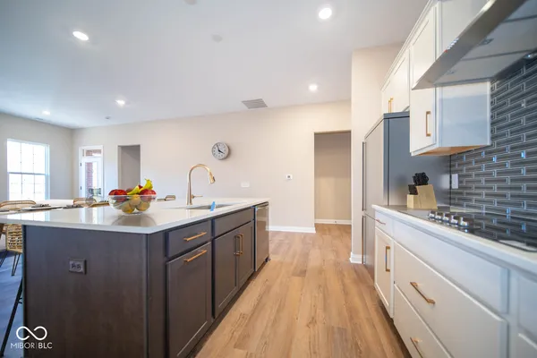 $459,990 | 7942 Beaumont Green Place, Indianapolis, IN 46250