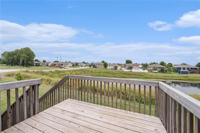 $415,000 | 705 Poplar Circle, Belton, MO 64012