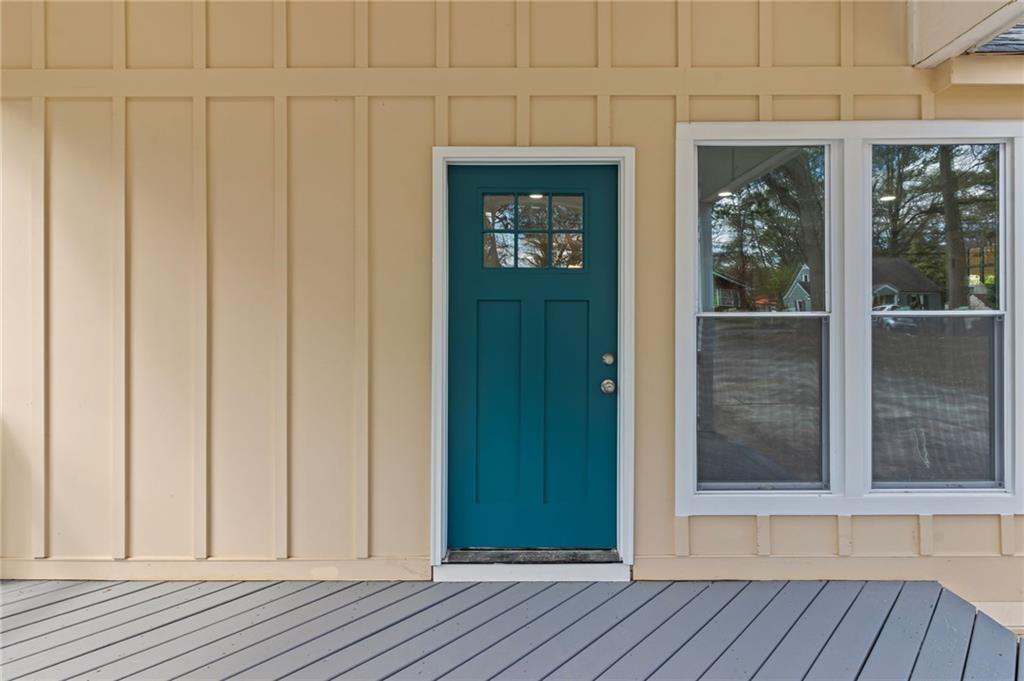 599 Daniel Avenue Decatur, GA 30032 - Photo 3 of 17