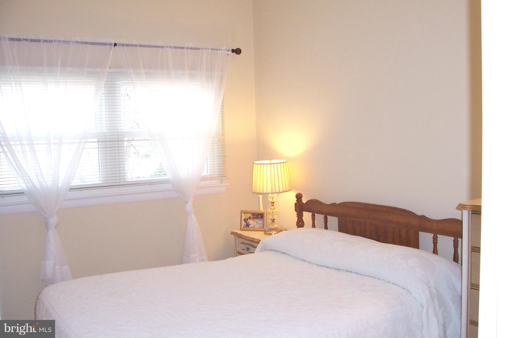 11512 Lockhart Place Silver Spring, MD 20902 - Photo 18 of 23 Bedroom
