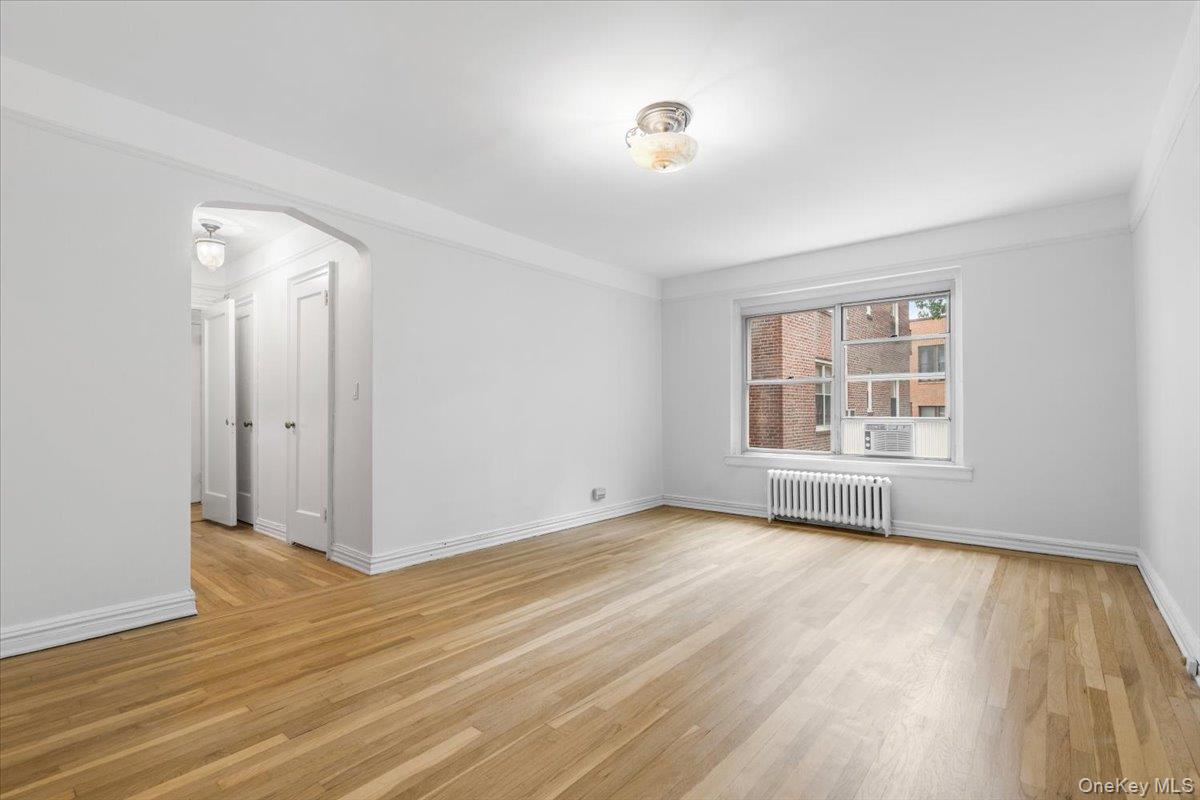 250 Bronxville Road, Unit 4H Bronxville, NY 10708 - Photo 9 of 18 Primary bedroom has dual closets