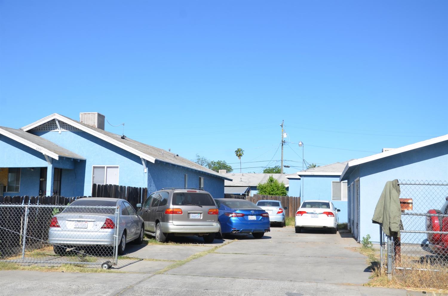 460 South Dearing Avenue Fresno, CA 93702 - Photo 6 of 8