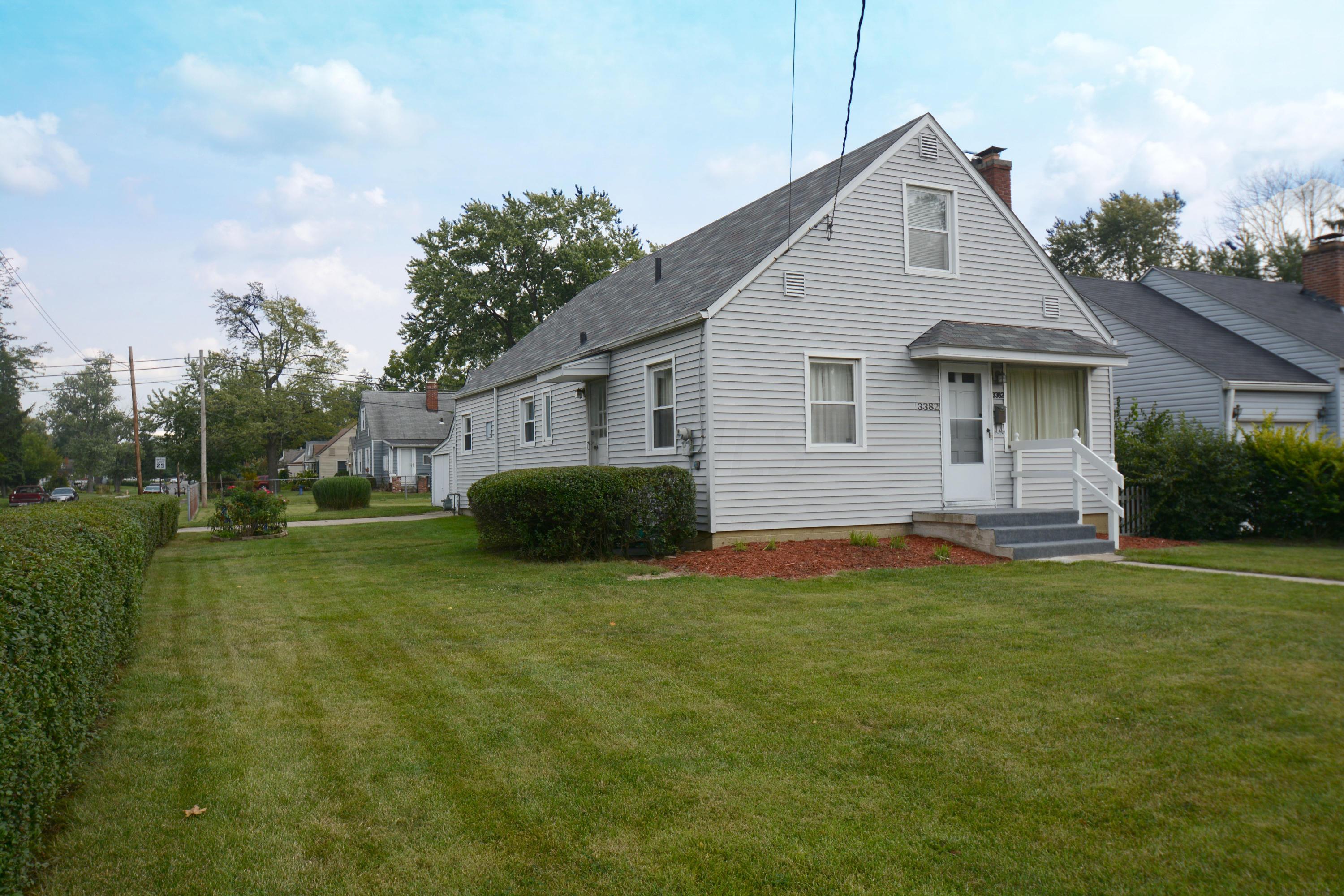 3382 Maize Road Columbus, OH 43224 - Photo 1 of 25 Gallery Image 1