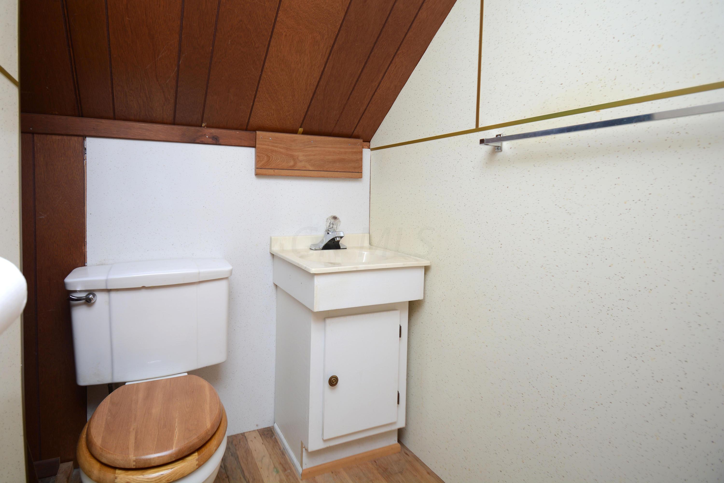 3382 Maize Road Columbus, OH 43224 - Photo 14 of 25 Gallery Image 14